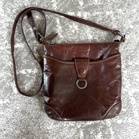 Jack Georges Genuine Leather Crossbody Voyager Handbag - Picture 1 of 16